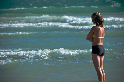 2013/01/87eeb_south_beach_bikini_2153414875_dedc67e281